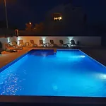 Viktor And