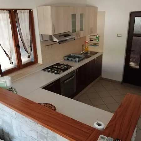 Viktor And 게스트하우스 3*