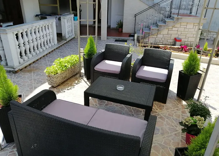 Πανσιόν Viktor And Ρόβινι