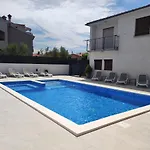 Viktor And 3* Rovinj