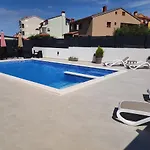 Viktor And Casa de hóspedes Rovinj