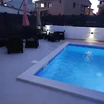 Viktor And Casa de hóspedes