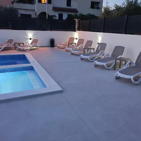 Гостевой дом Viktor And Ровинь