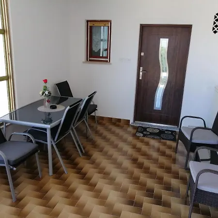 Viktor And Гостевой дом