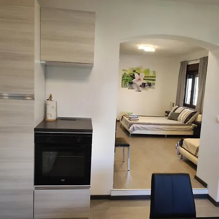 Гостевой дом Viktor And Ровинь